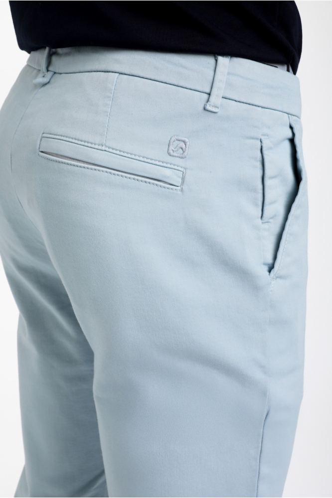 ESSENTIELE CHINO PANTS 825583 4001 Bright blue